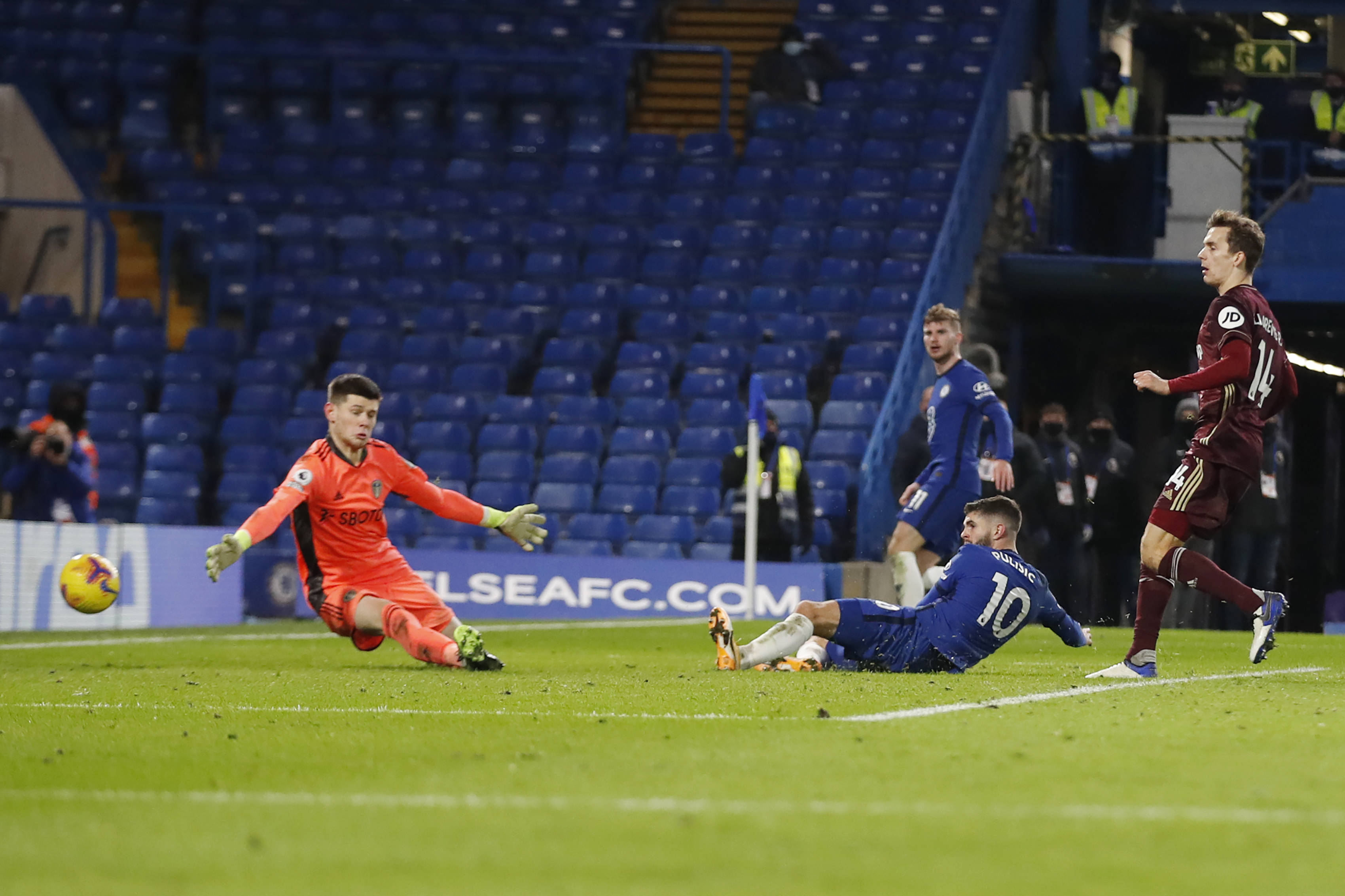 高强度的防 高强度的防